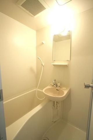 �y���ʏ��z�@