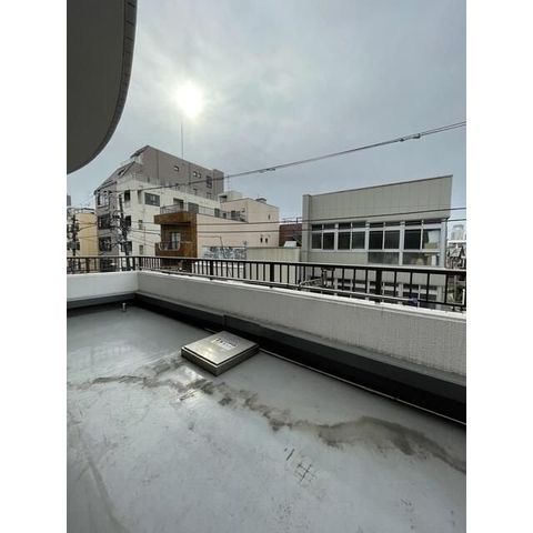 �y�o���R�j�[�z�@