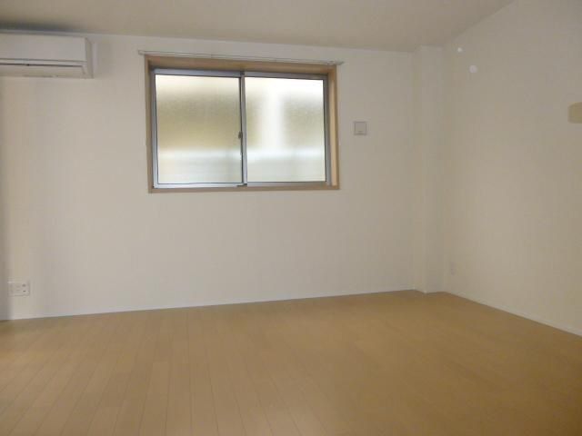 �y���̑������E�X�y�[�X�z�@