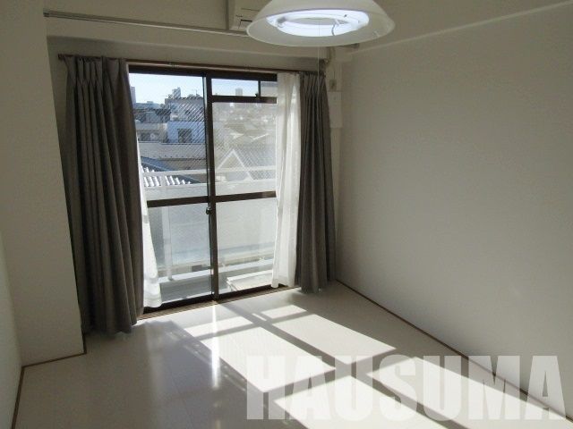 �y���ԁE���r���O�z�@����