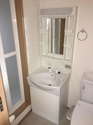 �y���ʏ��z�@