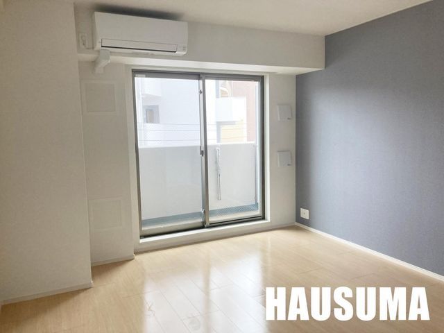 �y���ԁE���r���O�z�@