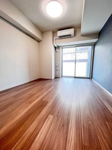 �y���̑������E�X�y�[�X�z�@