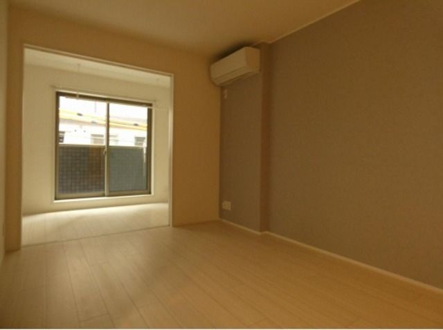 �y���ԁE���r���O�z�@����