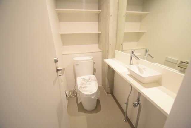 �y�g�C���z�@