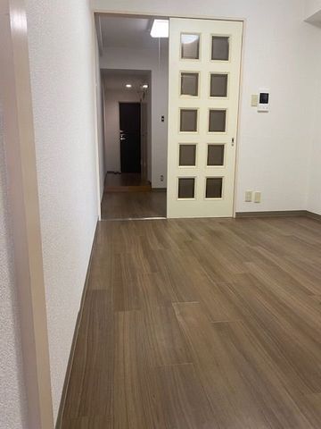 �y���̑��ݔ��z�@
