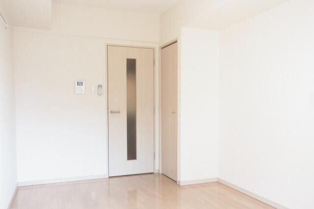 �y���ԁE���r���O�z�@