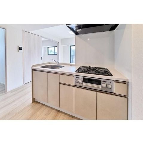 �y�L�b�`���z�@