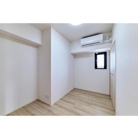 �y���̑������E�X�y�[�X�z�@