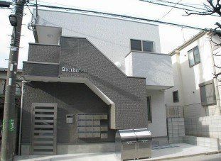 �y�G���g�����X�z�@