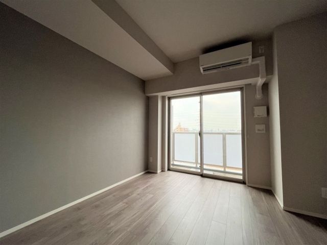 �y���ԁE���r���O�z�@