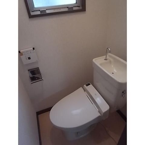 �y�g�C���z�@