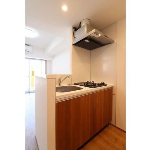 �y�L�b�`���z�@