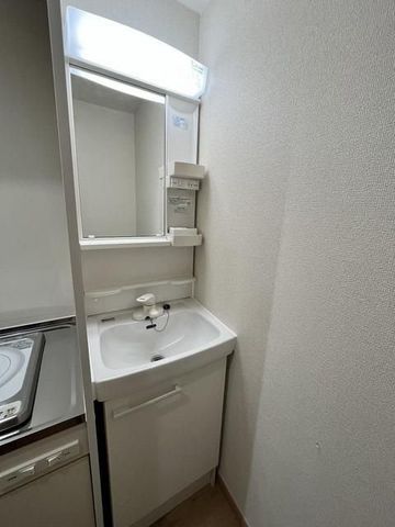 �y���ʏ��z�@