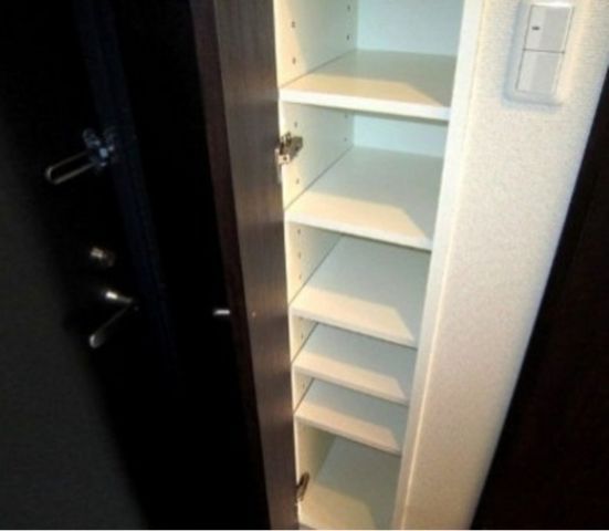 �y���ցz�@�V���[�YBOX
