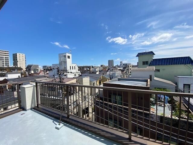 �y�o���R�j�[�z�@