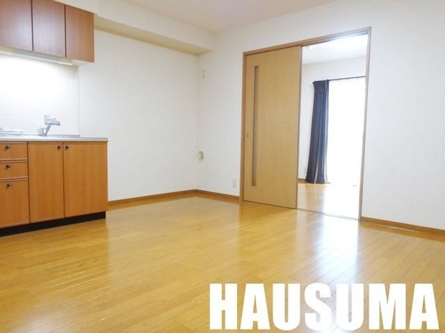 �y���ԁE���r���O�z�@����