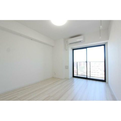 �y���ԁE���r���O�z�@