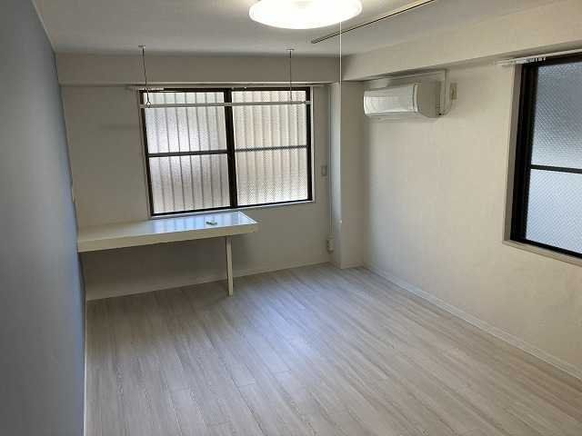 �y���̑������E�X�y�[�X�z�@