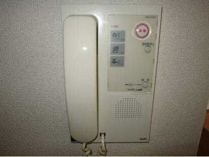 �y���̑��ݔ��z�@