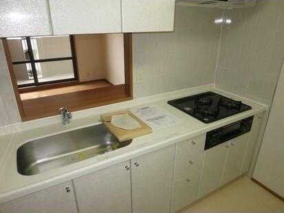 �y�L�b�`���z�@