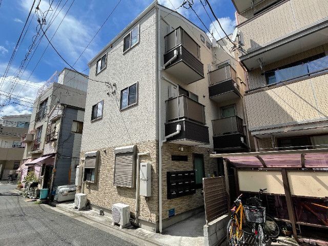 �y�G���g�����X�z�@