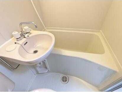 �y���ʏ��z�@