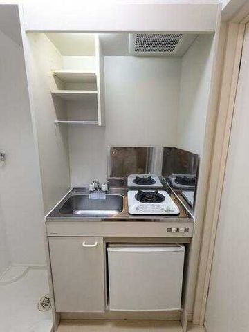 �y�L�b�`���z�@