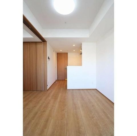 �y���ԁE���r���O�z�@