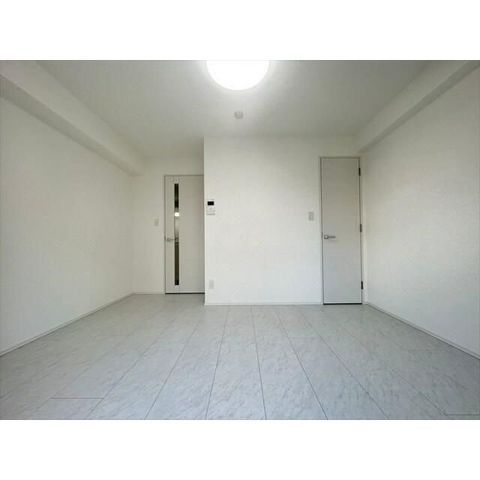 �y���ԁE���r���O�z�@