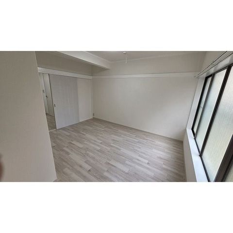 �y���̑������E�X�y�[�X�z�@