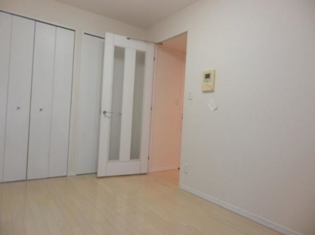 �y���̑��z�@�Z�L�����e�B