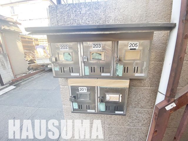 �y�G���g�����X�z�@