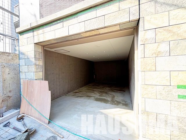 �y���ԏ�z�@�G���g�����X