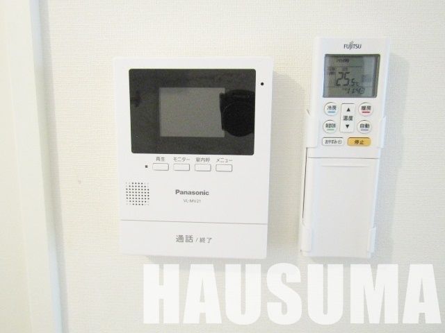 �y���̑��ݔ��z�@���j�^�t�C���^�[�z��