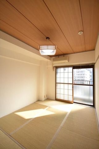 �y���̑������E�X�y�[�X�z�@