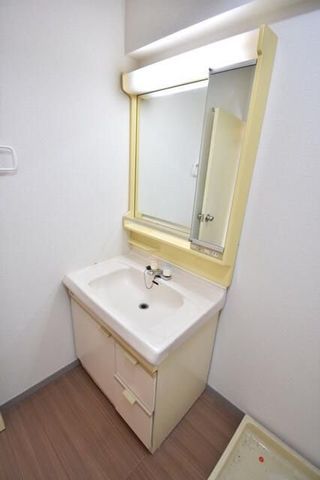 �y���ʏ��z�@