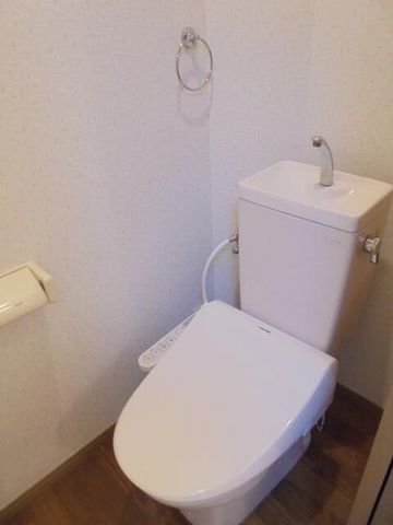 �y�g�C���z�@