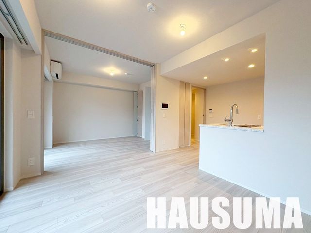 �y���ԁE���r���O�z�@���r���O/����