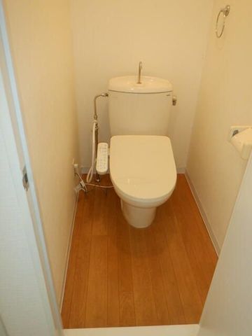 �y�g�C���z�@