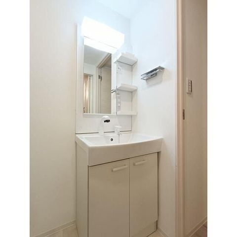 �y���ʏ��z�@