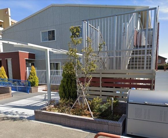 �y���Ӂz�@�A�X�N��ۈ牀 �k��3���B 240m