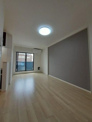 �y���ԁE���r���O�z�@