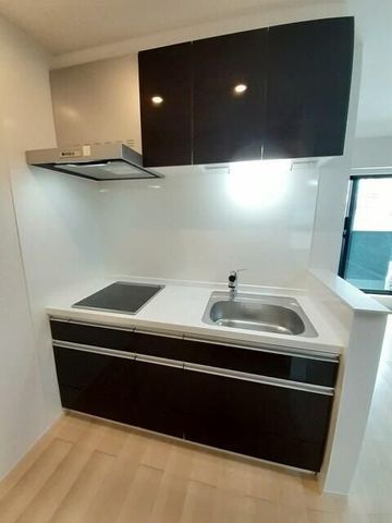 �y�L�b�`���z�@