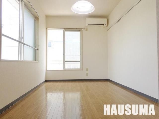 �y���̑������E�X�y�[�X�z�@���ގ������Q�l��