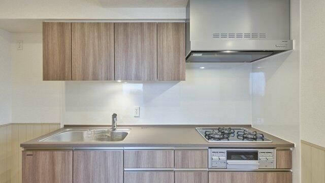 �y�L�b�`���z�@