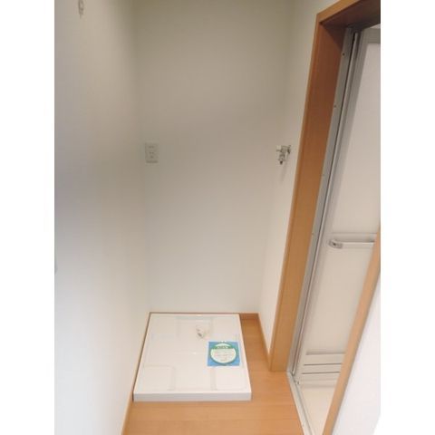 �y���̑��ݔ��z�@