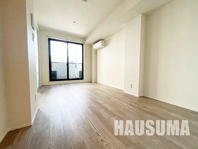 �y���ԁE���r���O�z�@���r���O/����