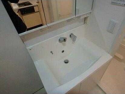 �y���ʏ��z�@