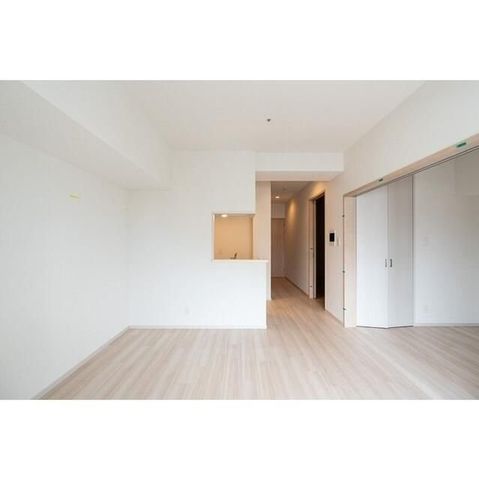 �y���ԁE���r���O�z�@